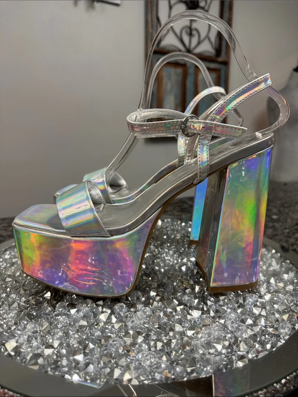 Rouge! Holographic Silver Platform Go-Go Sandals NWOT